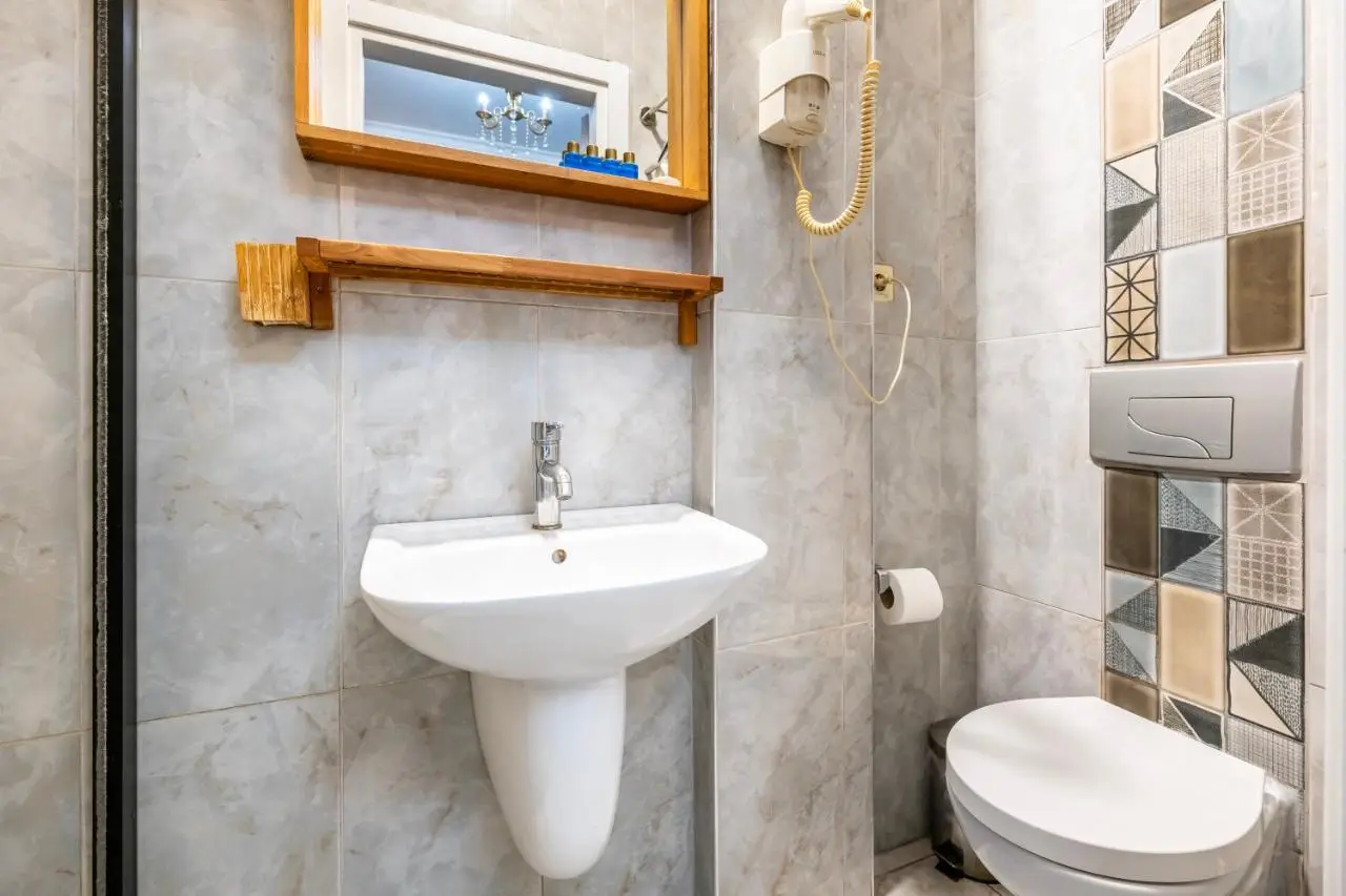 Taksim Dora Hotel