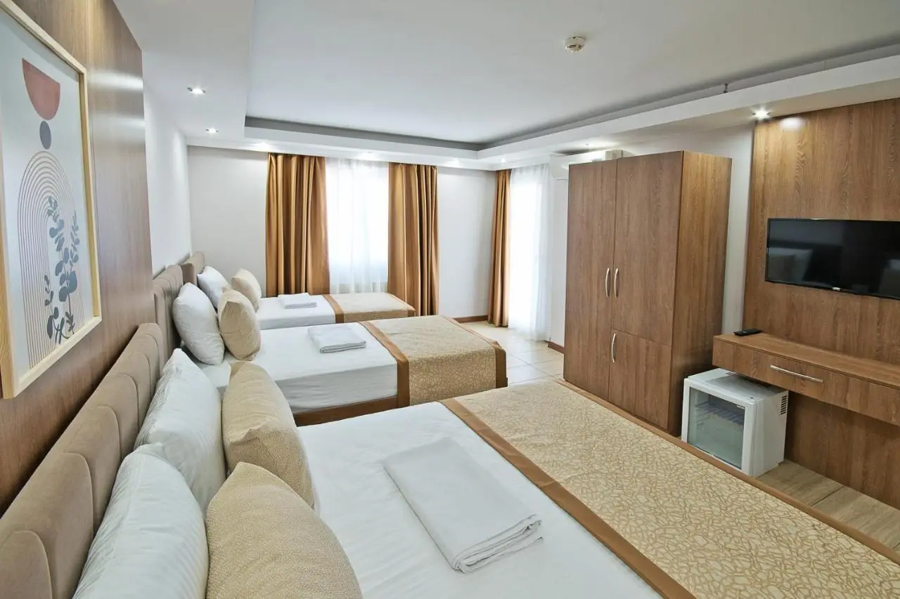 Lion City Hotel