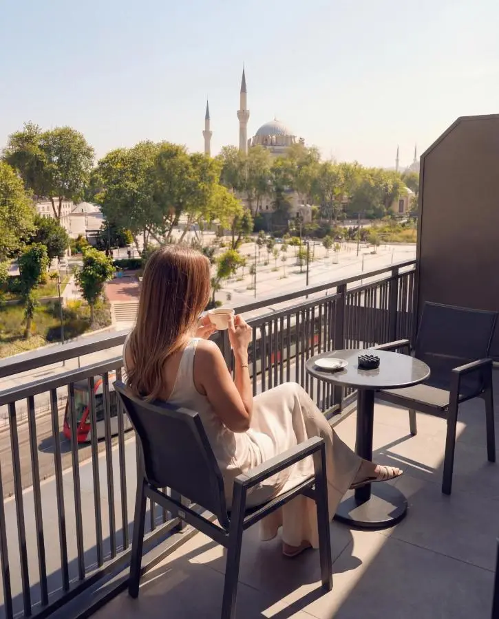 Edition Old City Hotel