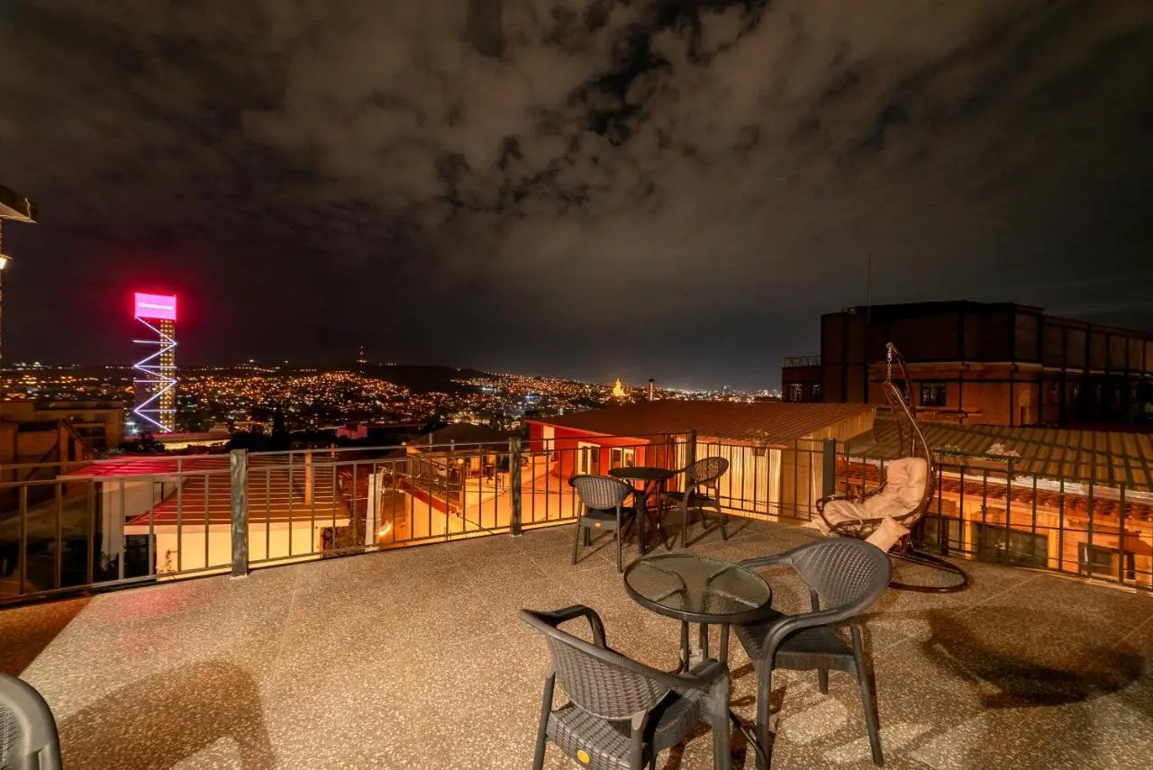 PREMIUM APARTMENTS WITH TERRACE IN OLD TBiLISI