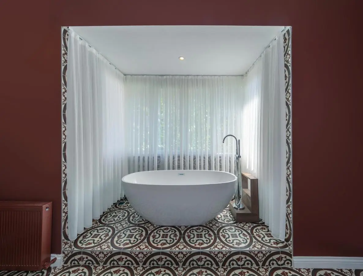 CLK Suites Hotel