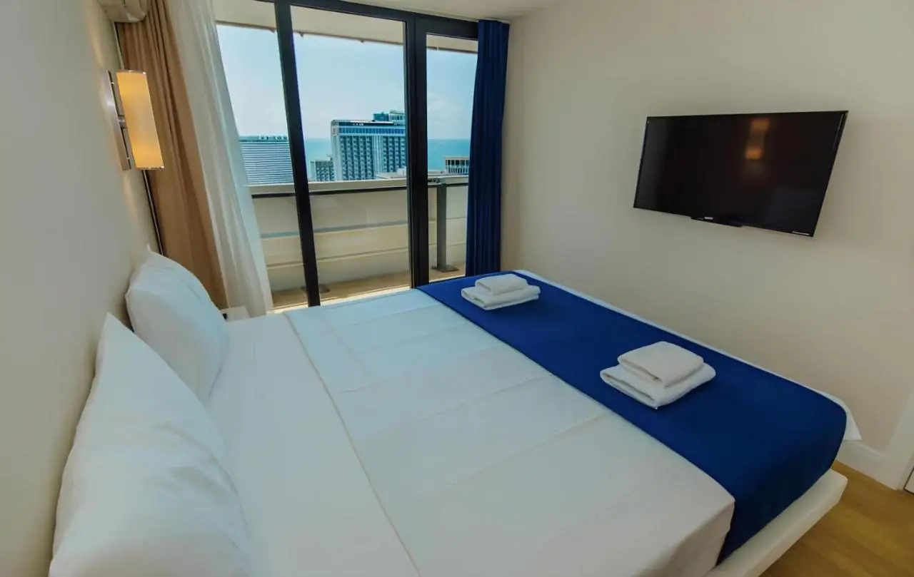 Superior Aparthotel in ORBI city
