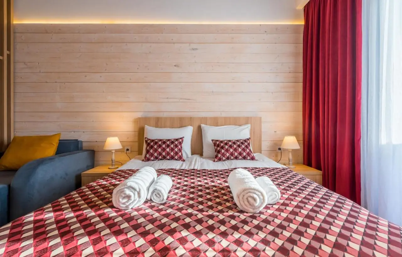 NEO Skyview Suites