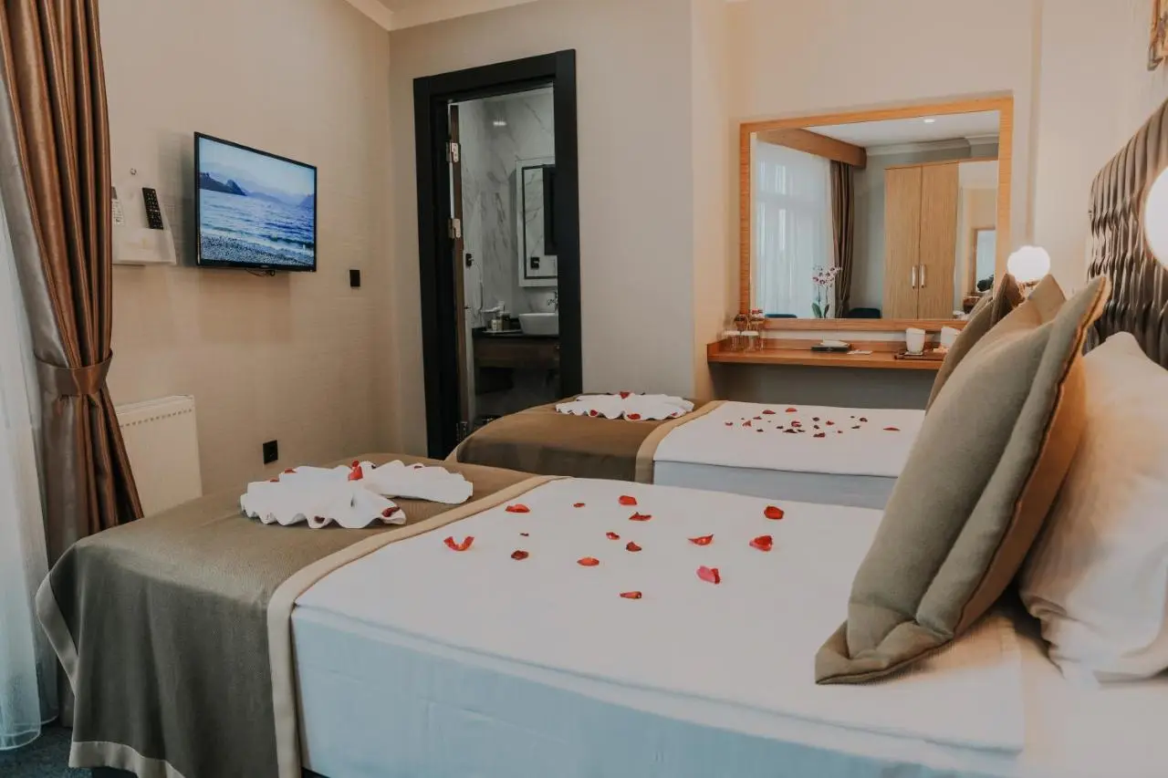 Otel Grand Lark İstanbul