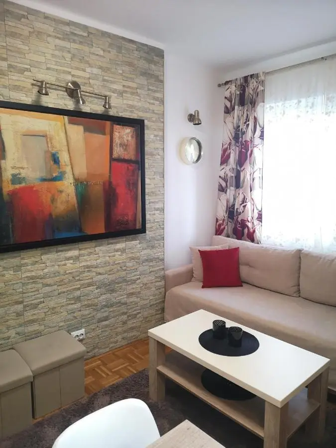 SARA Apartment