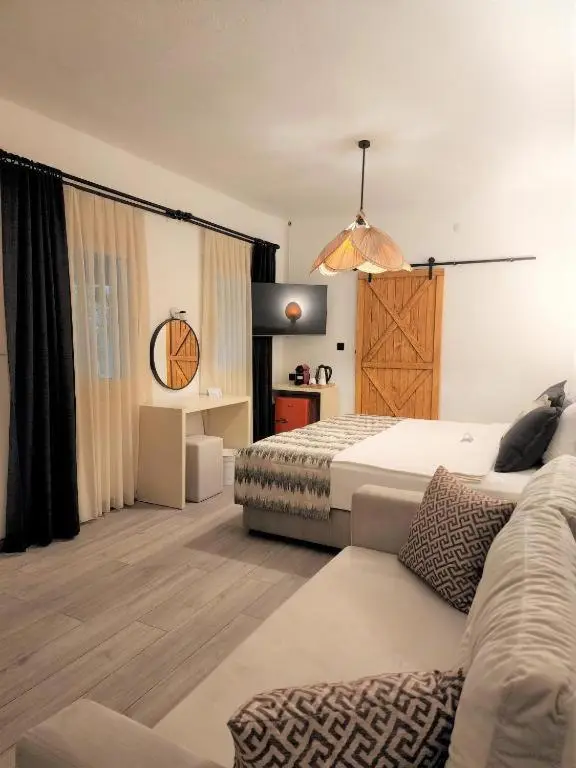 Dolce Vita Luxury Bungalows