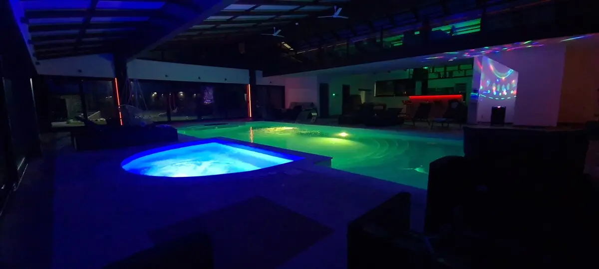 Ground floor, 3BDR, shared pool