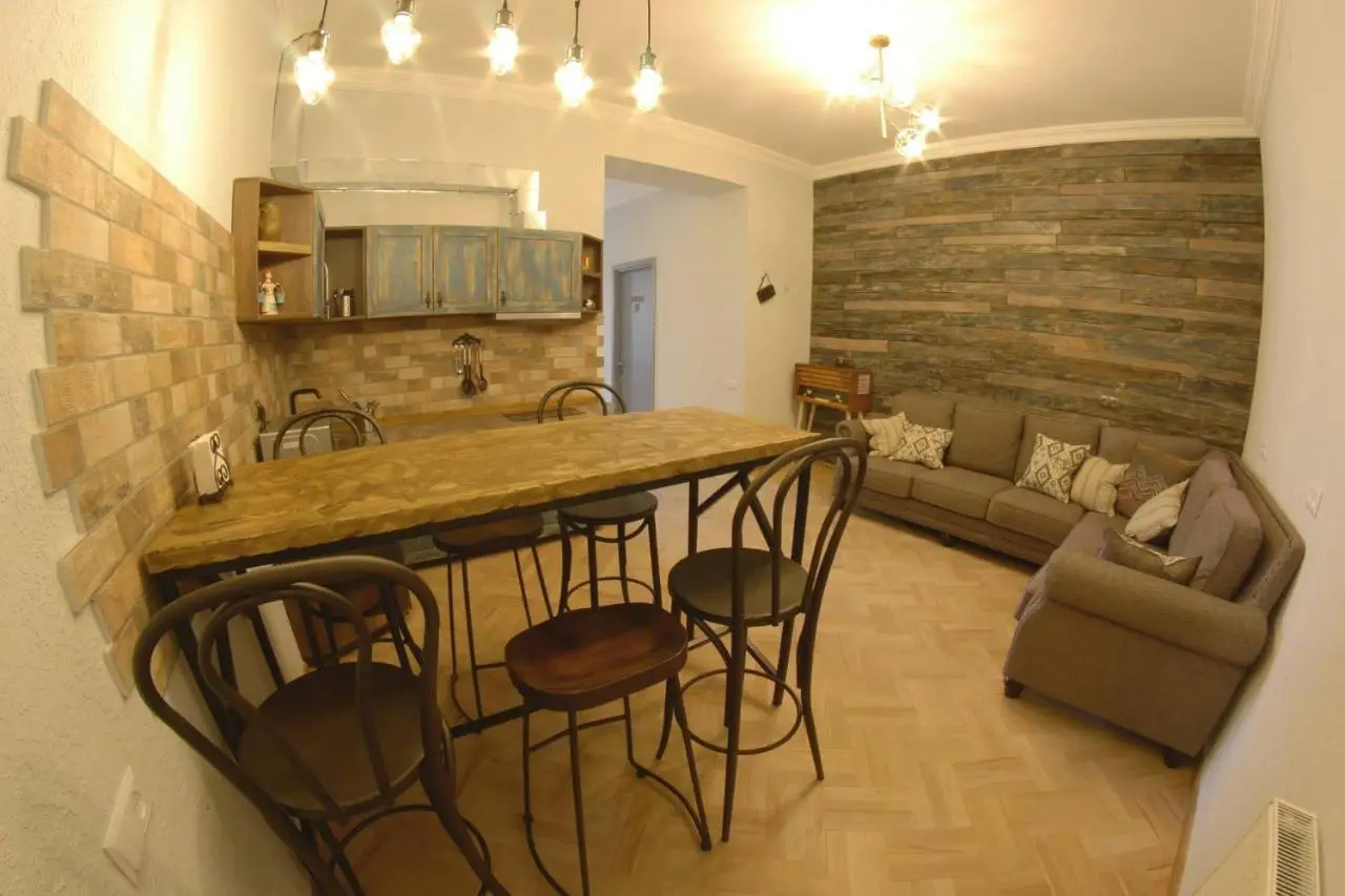 Hostel Nomad