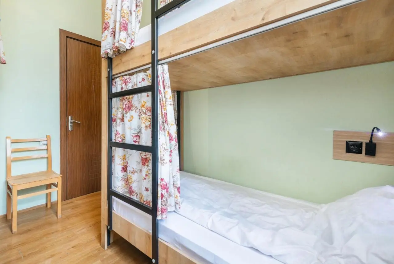 Pushkin 10 Hostel