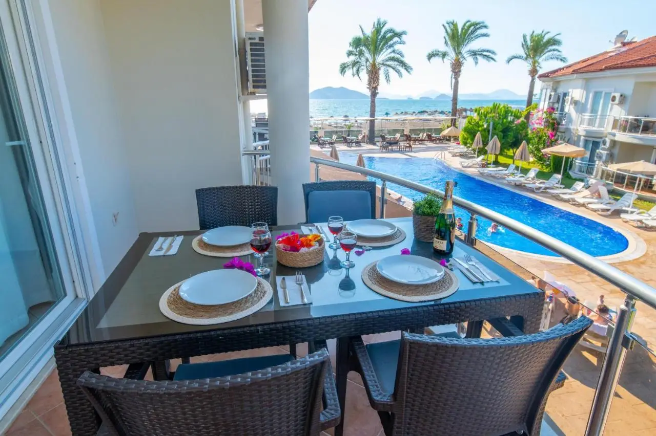 Sunset Beach Resort Aqua Lettings
