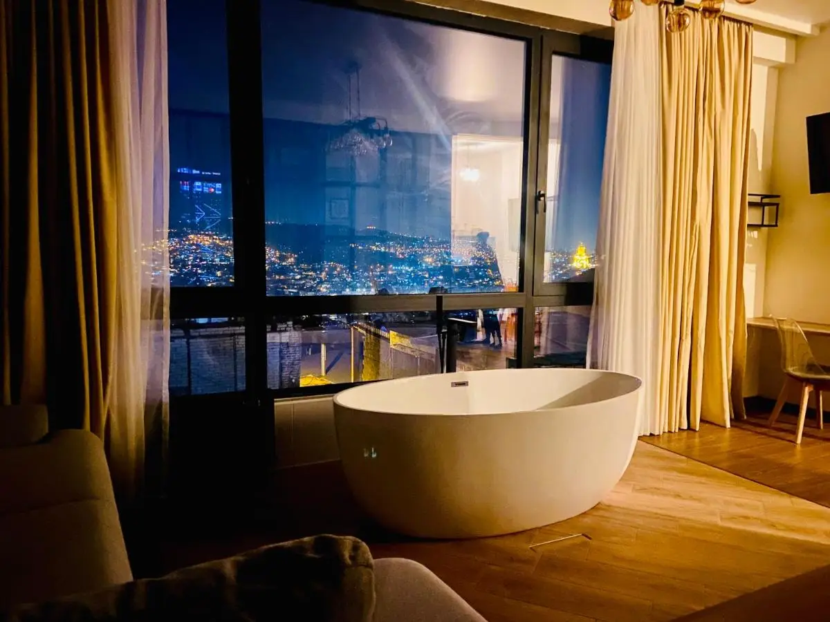 LUXURY APARTMENT IN OLD TBILISI WITH TERRACe