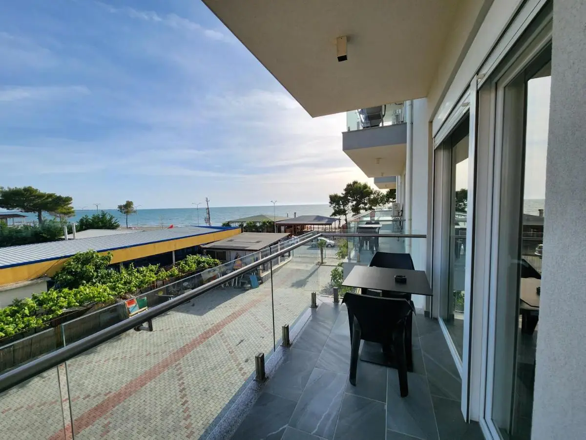 Anchor Apartments