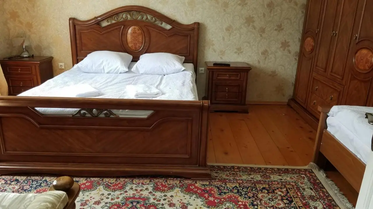 Guest House Green Rose