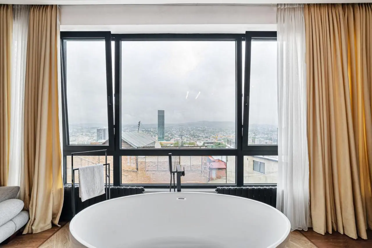 LUXURY APARTMENT IN OLD TBILISI WITH TERRACe