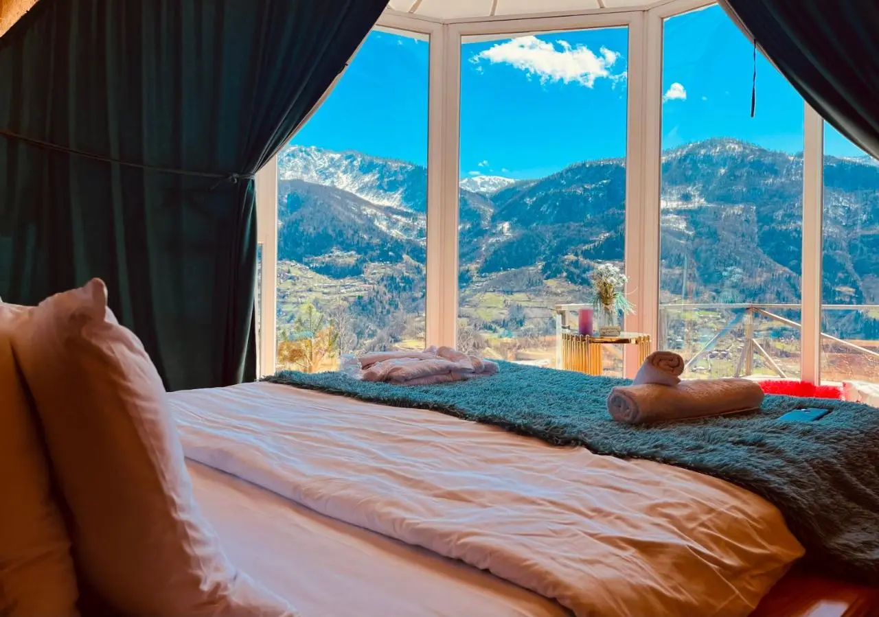 Paradise Inn