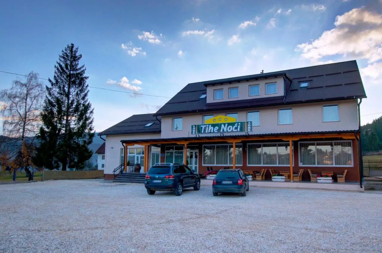 Tihe Noci Motel