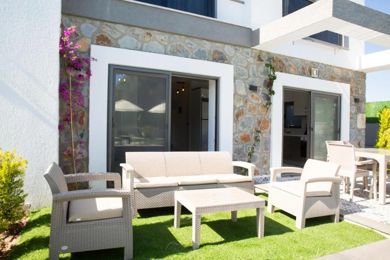 BD4109 Two BedroomedVilla withPool inBodrumYalikavak