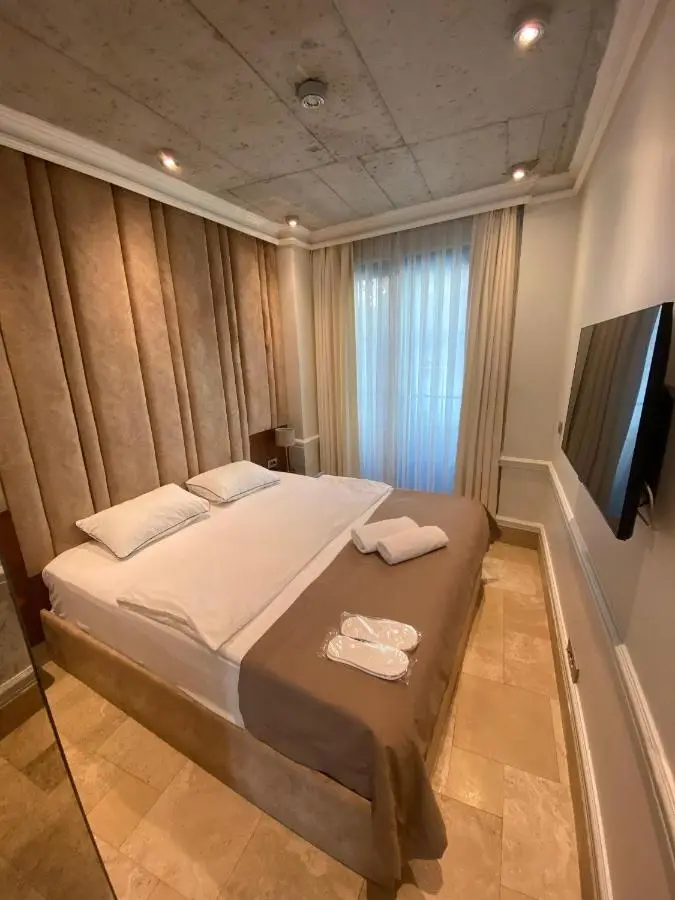 AB Residences -Cihangir Luxury Antique Apartment