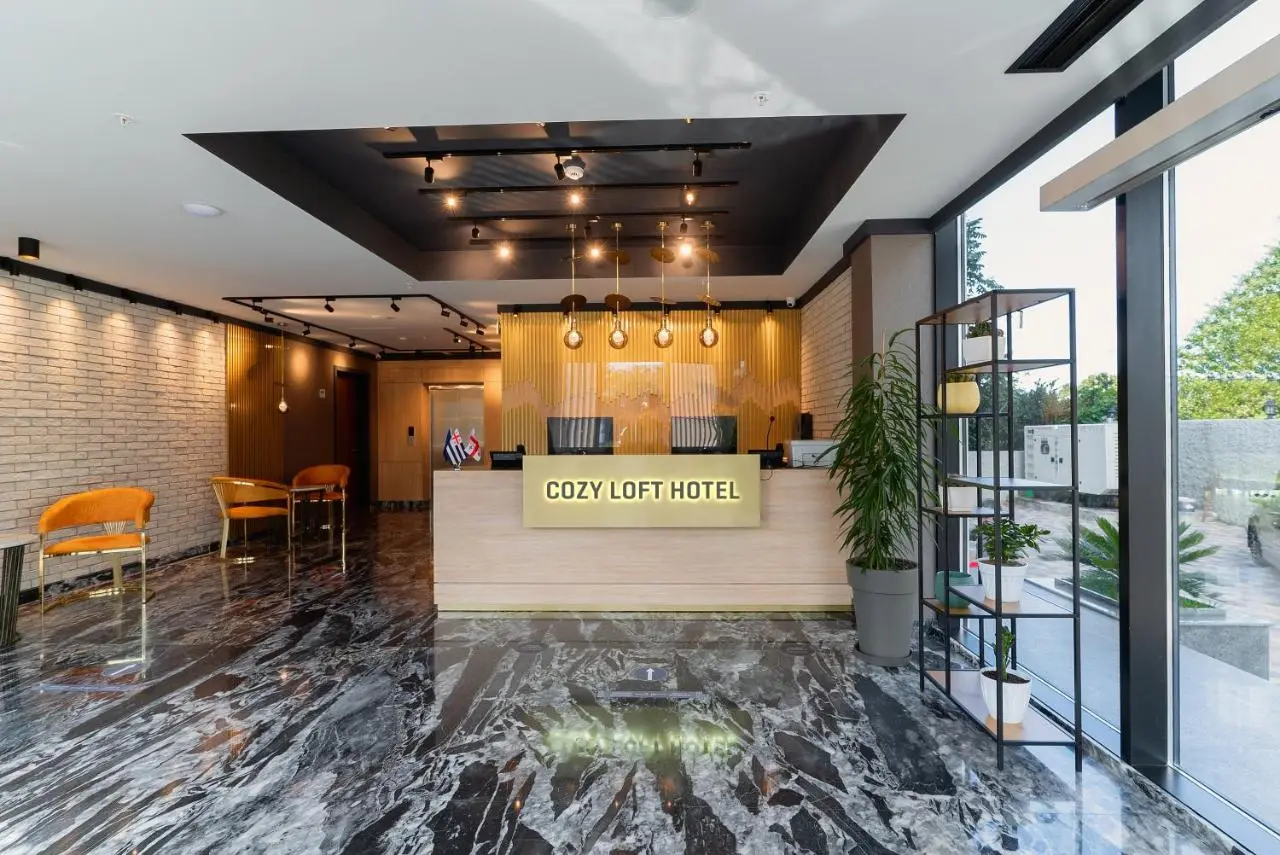 Cozy Loft Hotel