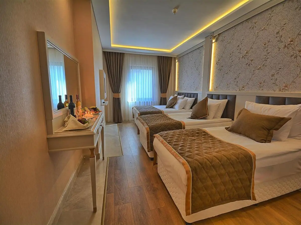 Samir Deluxe Hotel