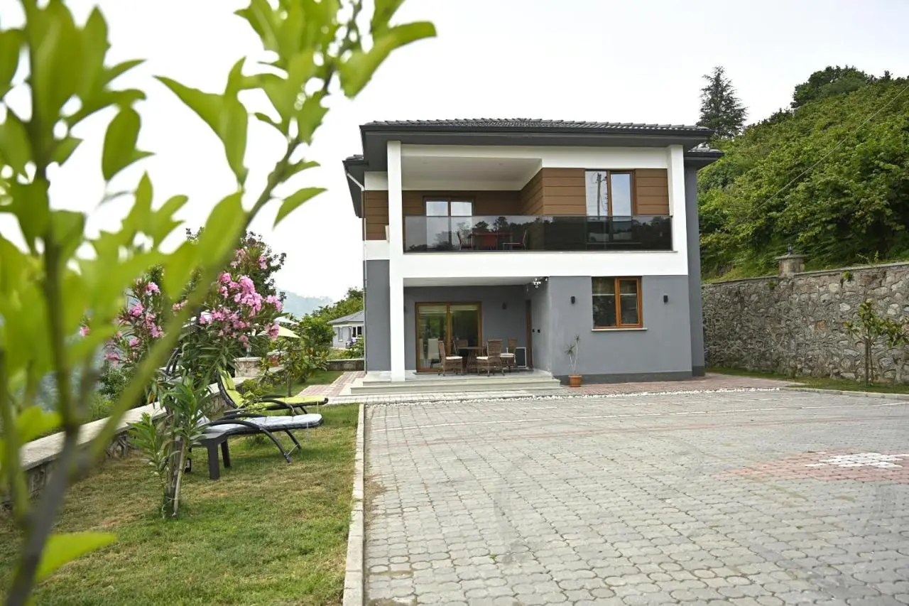 Villa saklı bahçe