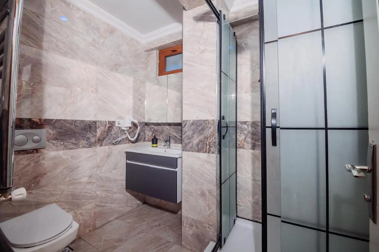White Moon Suites