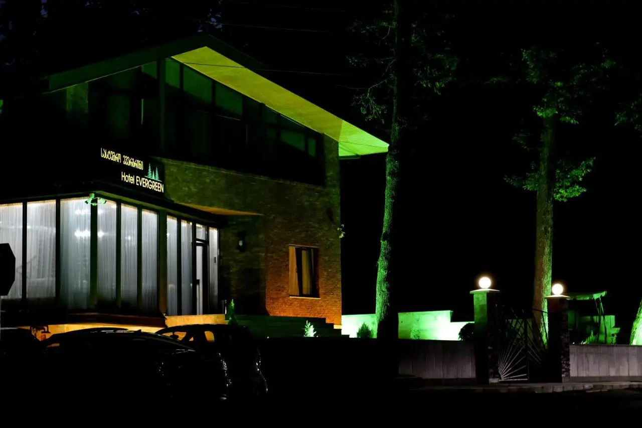 Hotel Evergreen