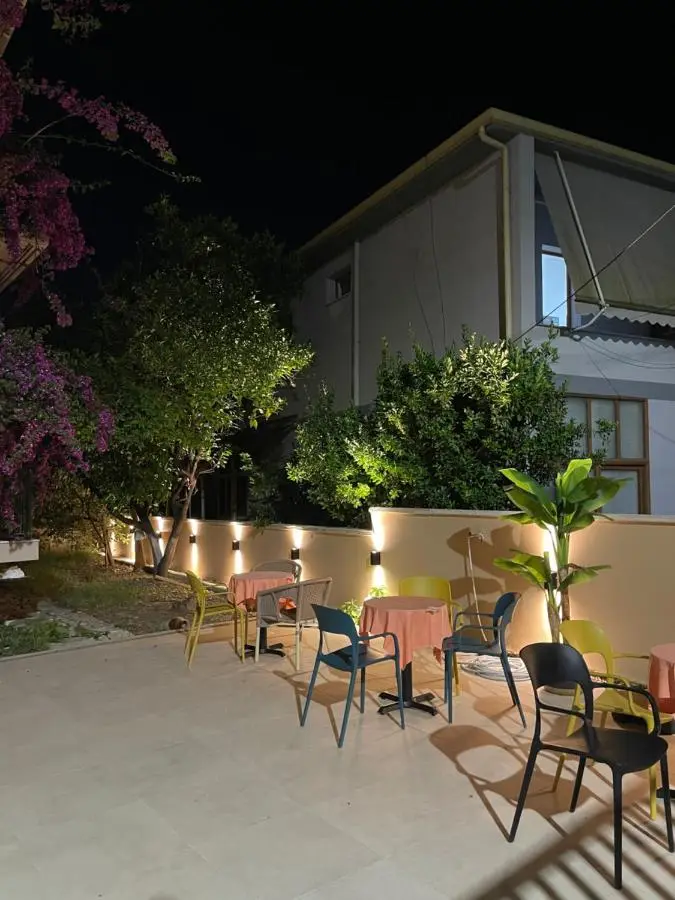 Olivium Rooms