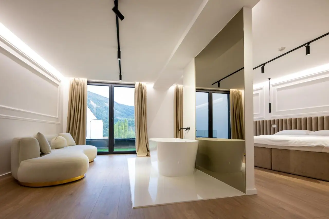 Hotel IN