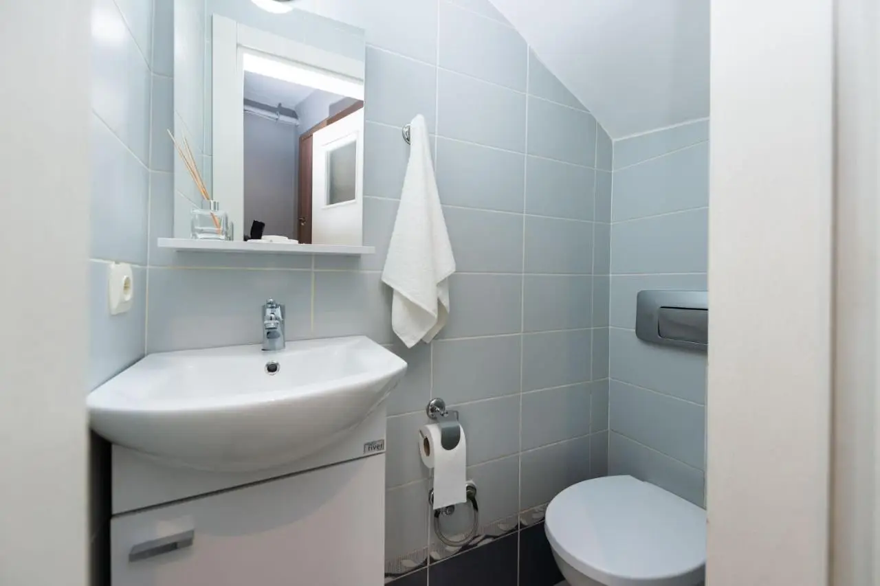 Bright Apart Hotel