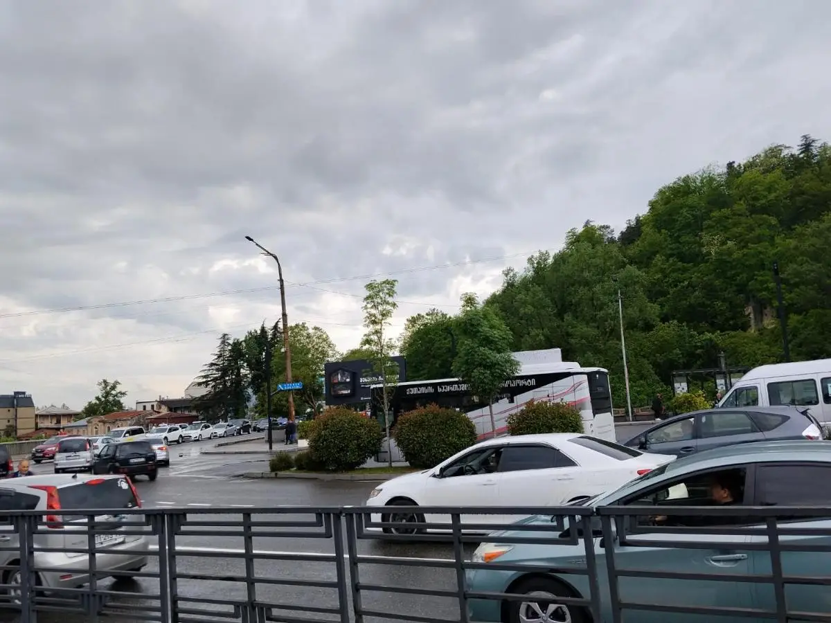 Tkbili Sakhli