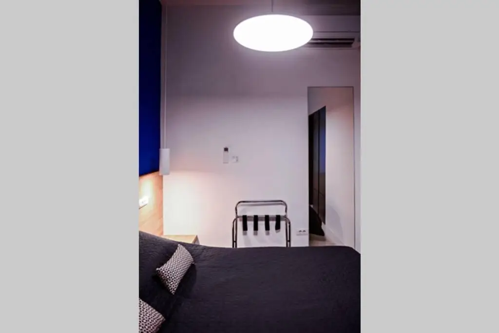 Modern & Comfortable Apartment in the City Center