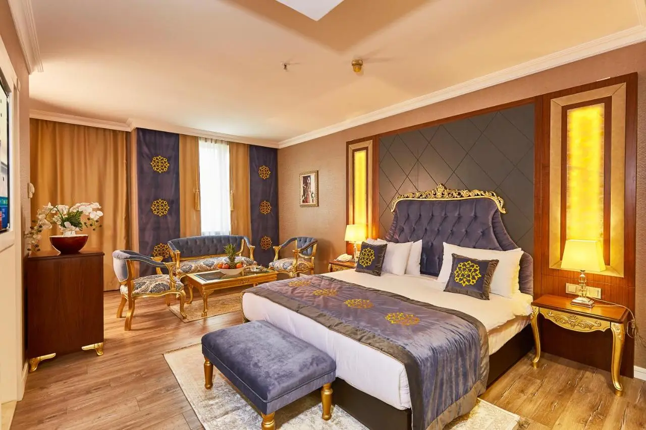 Seres Hotel Old City