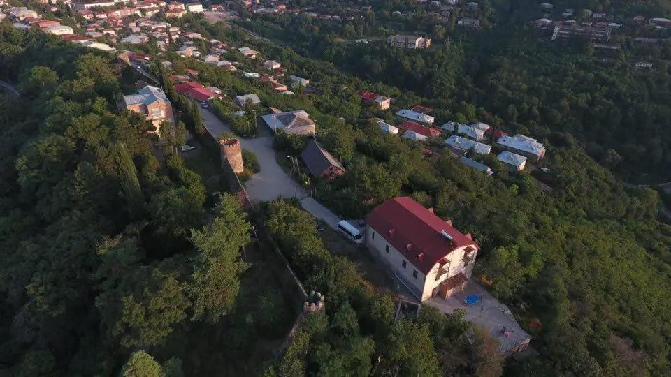 Sighnaghi Hotel Fence Door&Сигнахи Отель Ворота Крепости&სიღნაღი სასტუმრო გალავნის კარი
