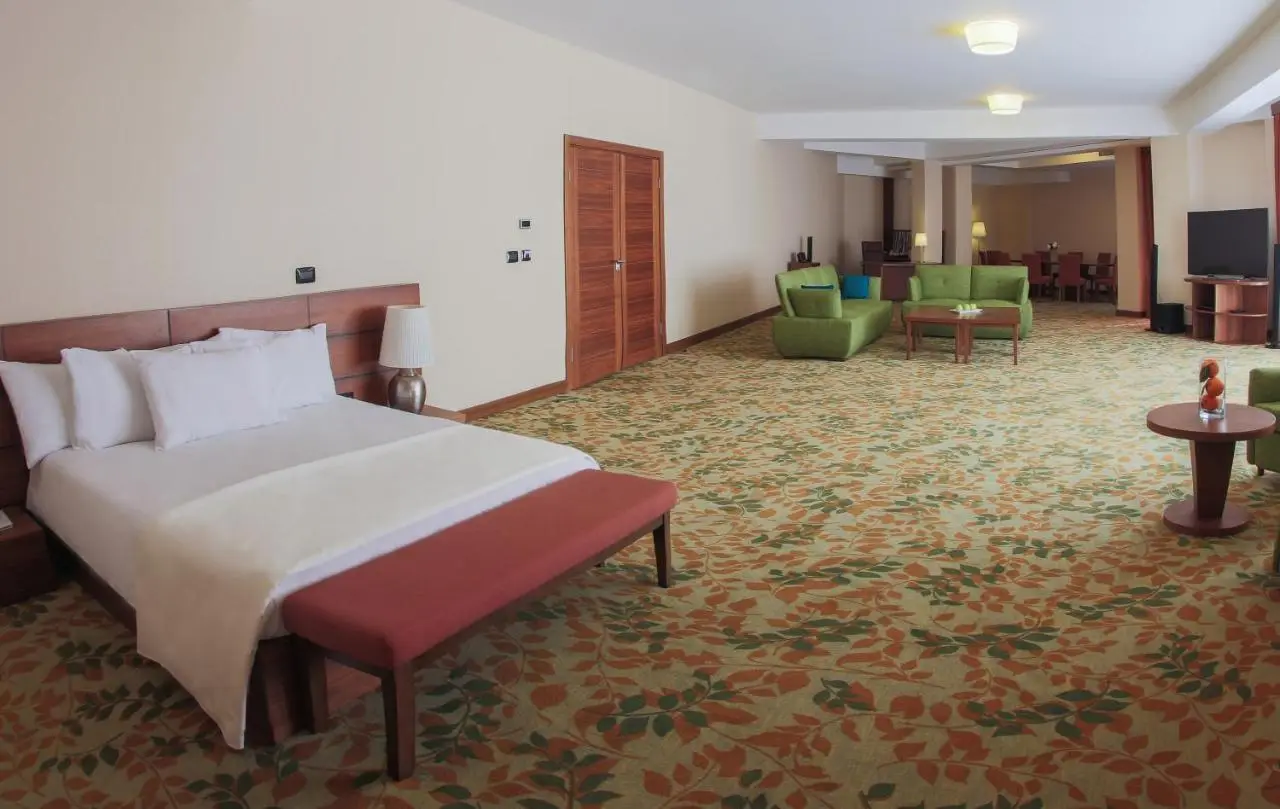 El Resort Hotel