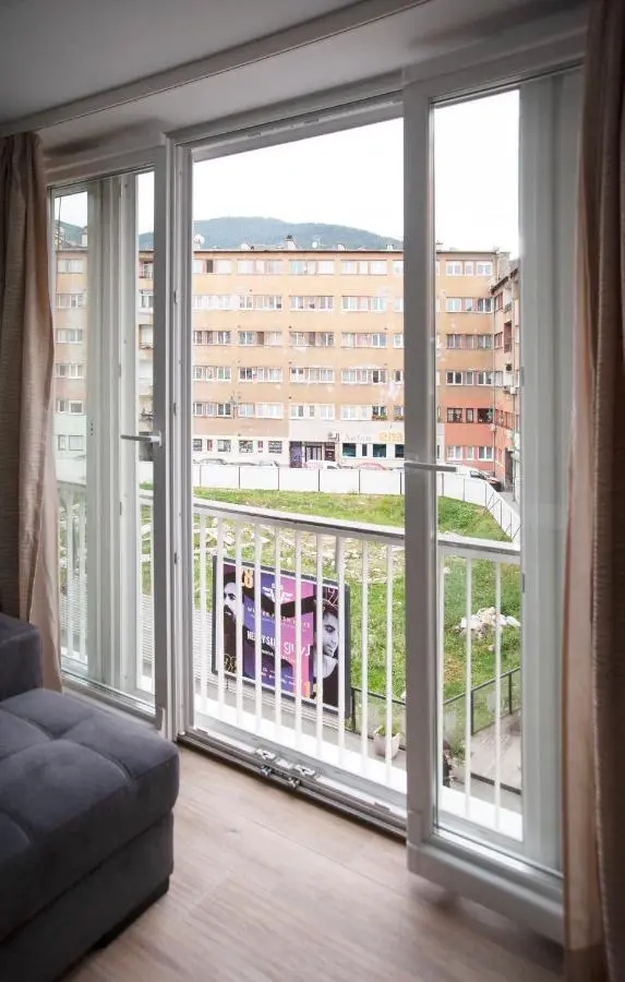 Studio Apartment Theatre View Central Sarajevo