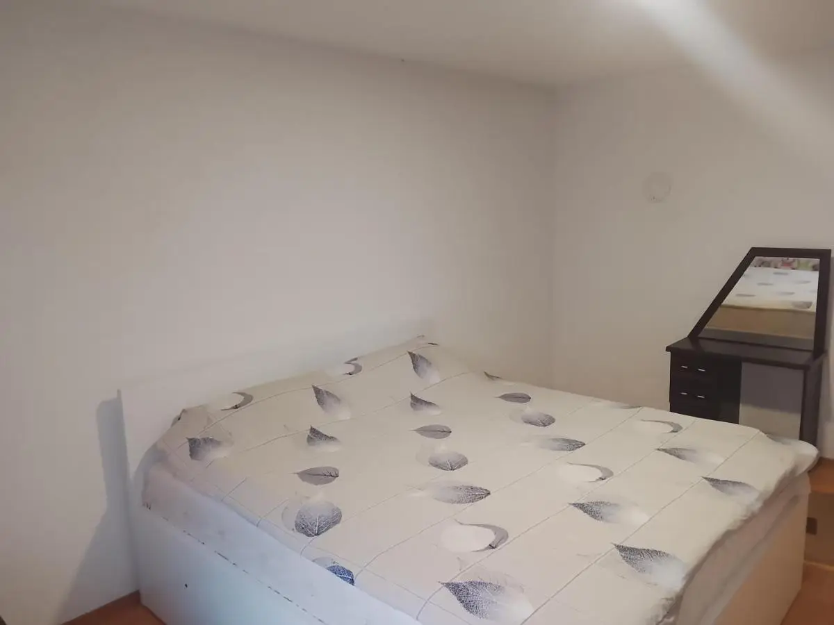 Apartman Leki