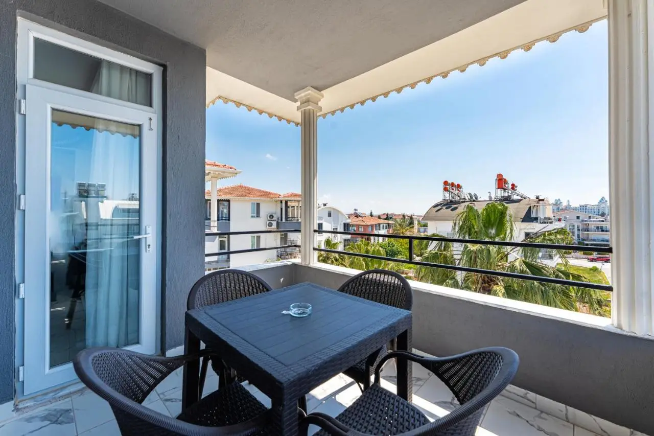 ASSOS APART BELEK