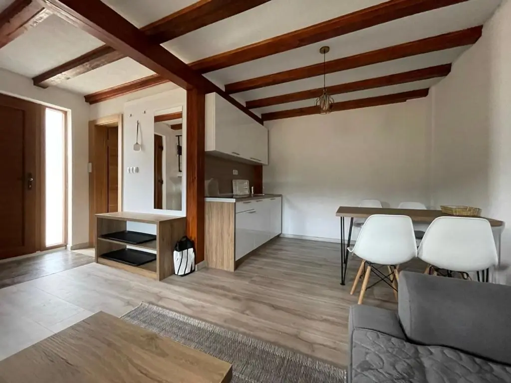 Apartmani Nišićka Oaza