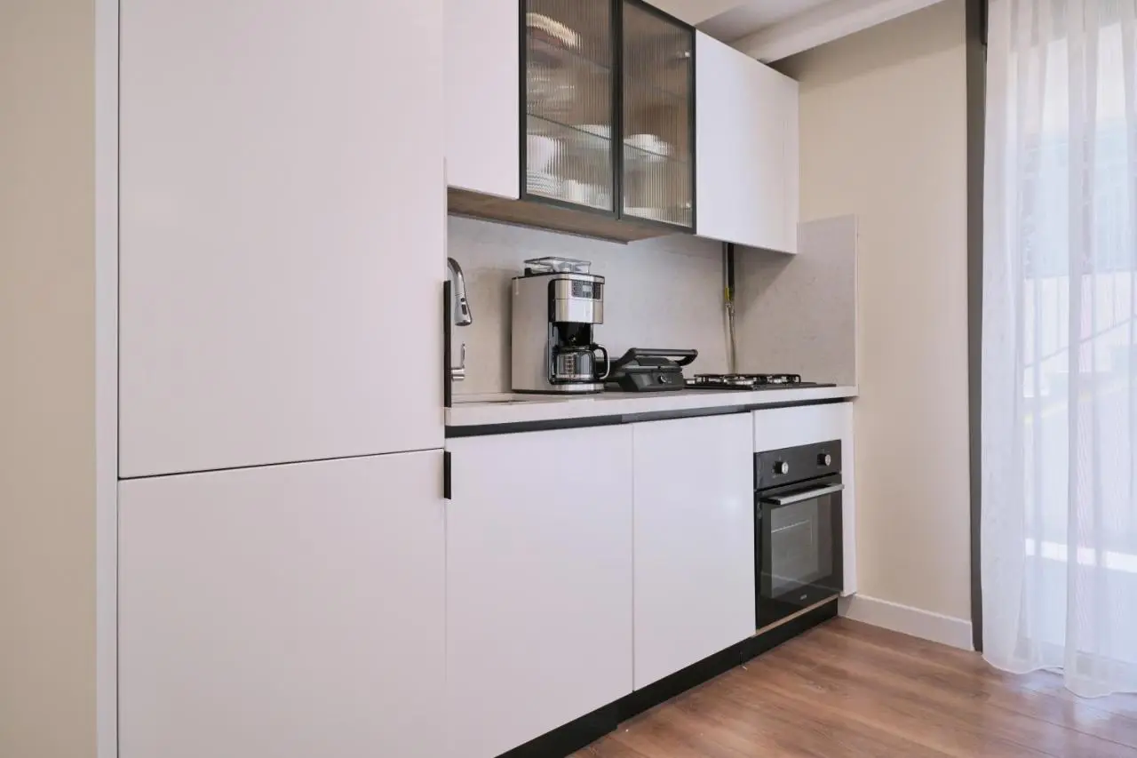 BSY's Stylish 1BR,2BR ,3BR Apartments in Brand New Building