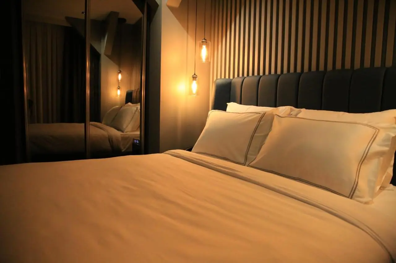 HOTEL BRONTE