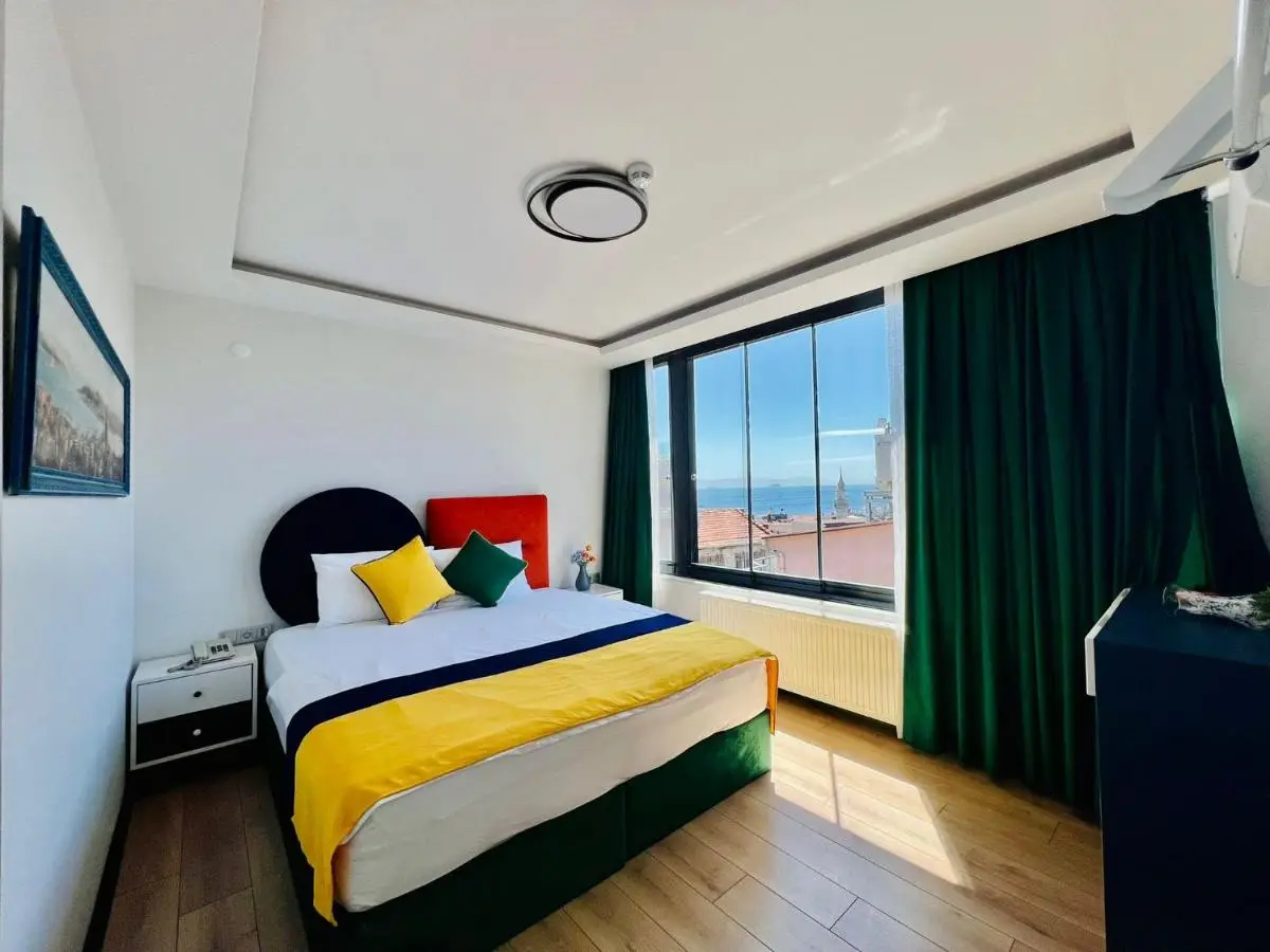 Apex Hotel