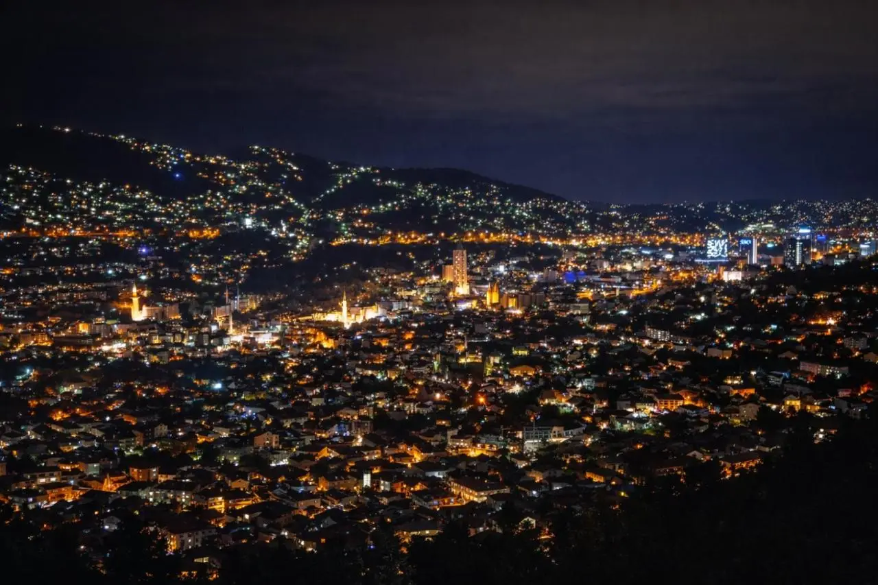 SKY Apartment Sarajevo Luxury View Free Parking