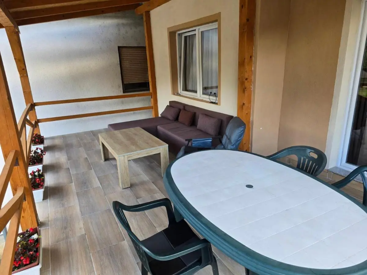 Apartment Sajra