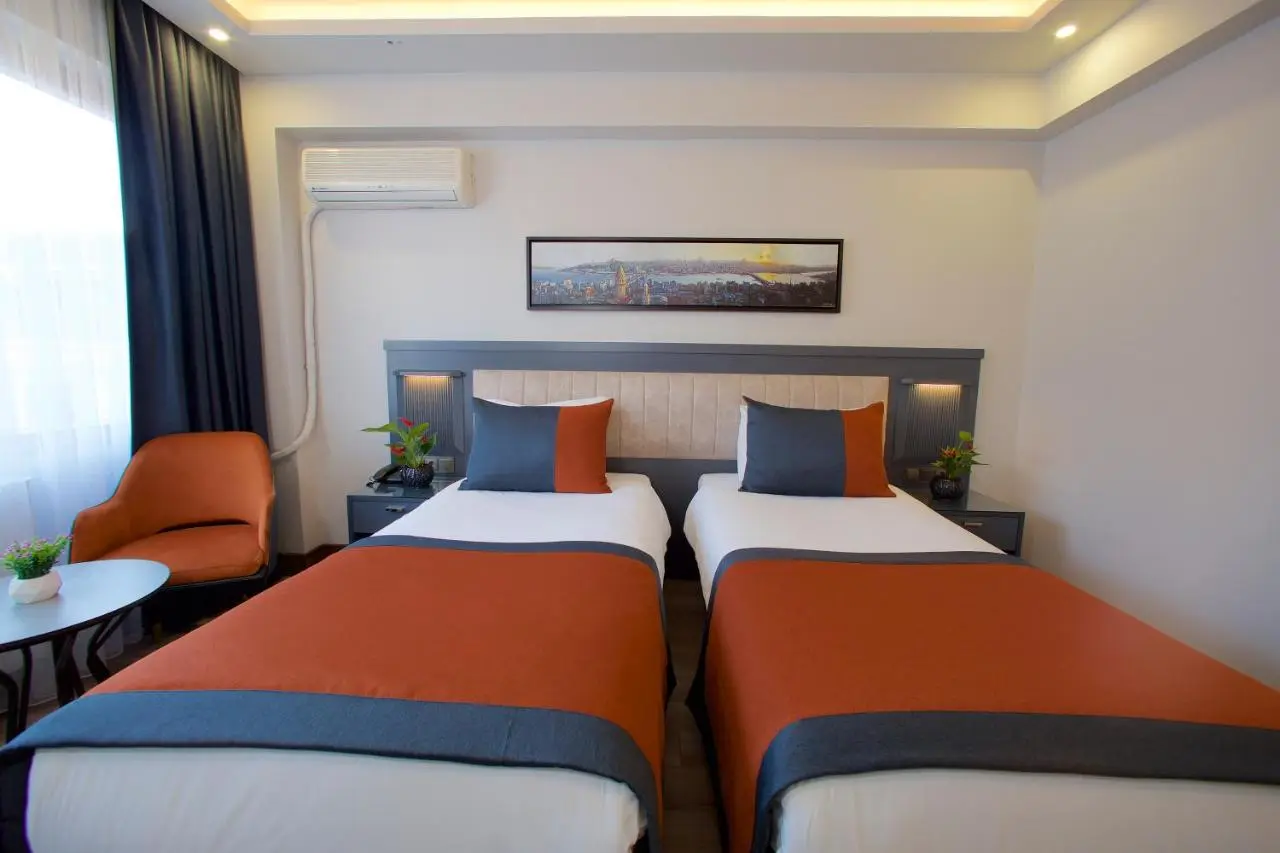 Hotel Eyfel