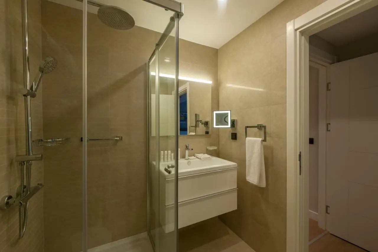 TSL Serviced Apartments Batışehir