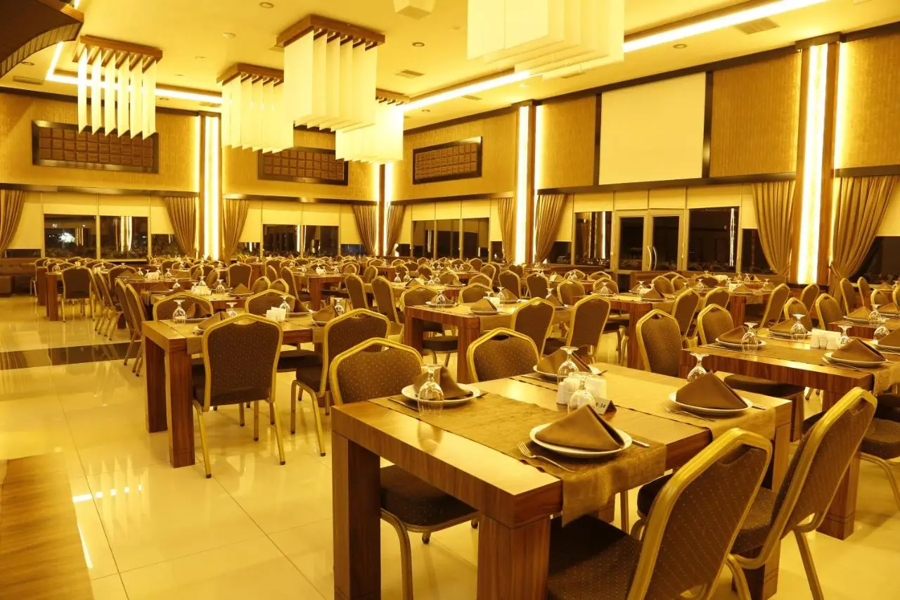 Grand Cali Hotel