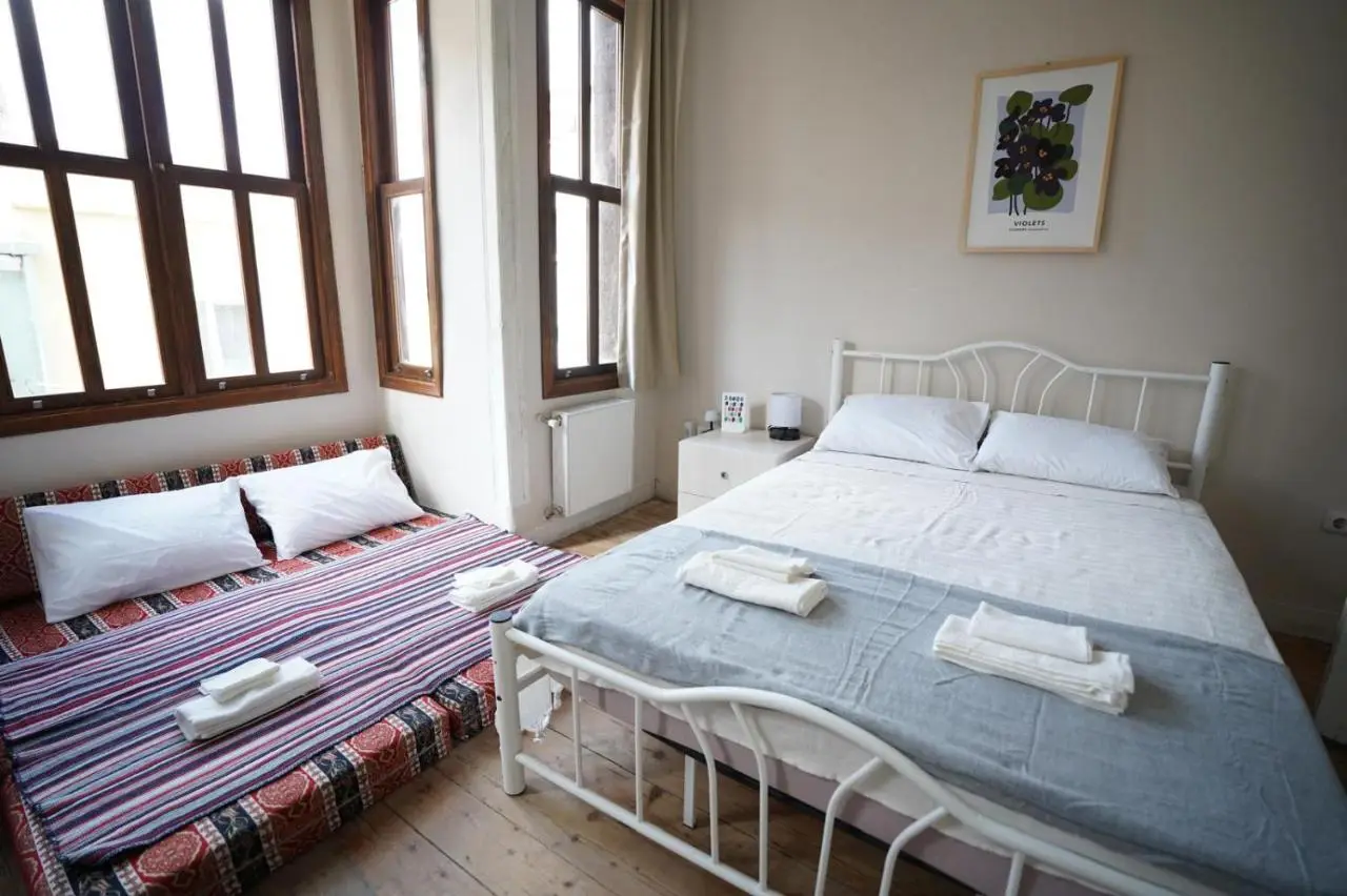 i1 Historic House Hotel with Gorgeous View