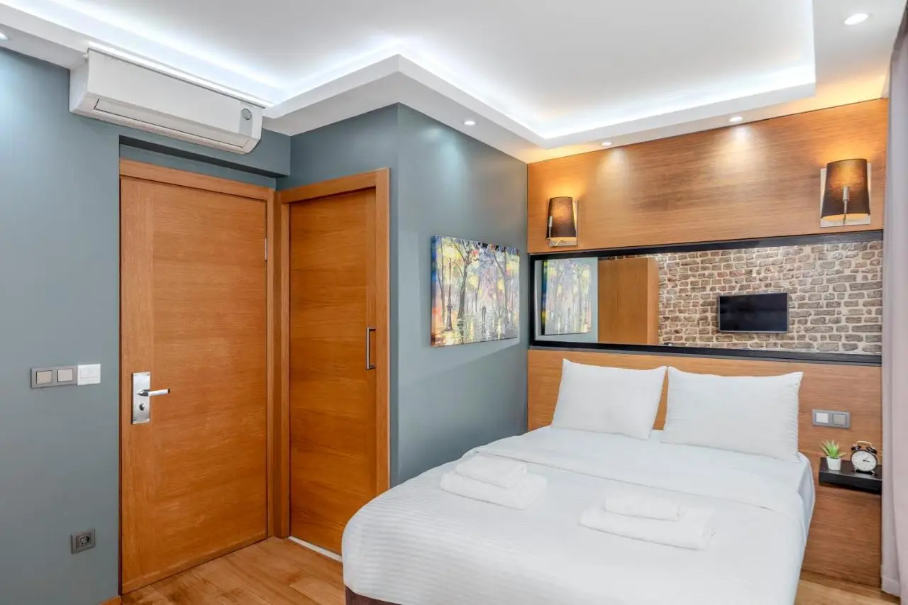 The Xenia Hotel