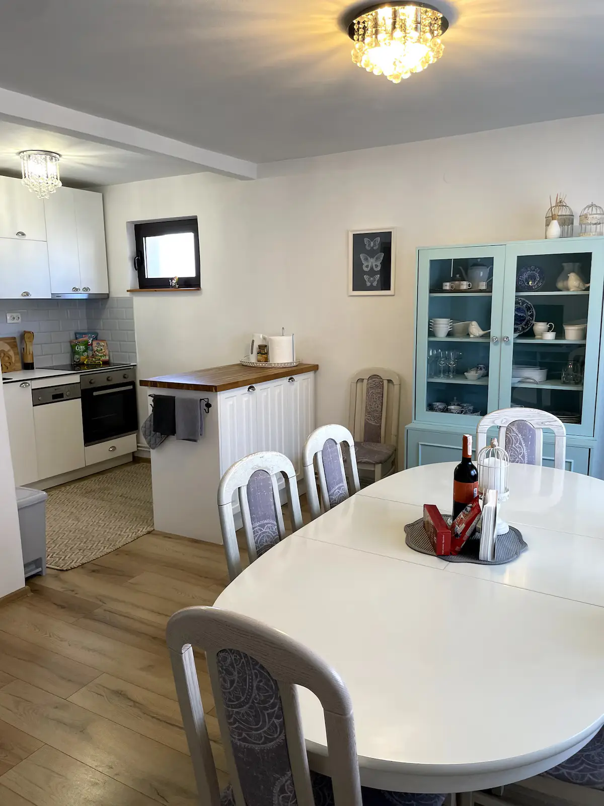 Olympic Silver Apt/ Free parking/ Garden/ Grill